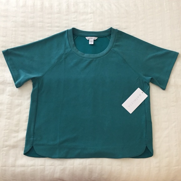 Athleta Green Seasoft Sweatshirt Tee - Picture 4 of 16